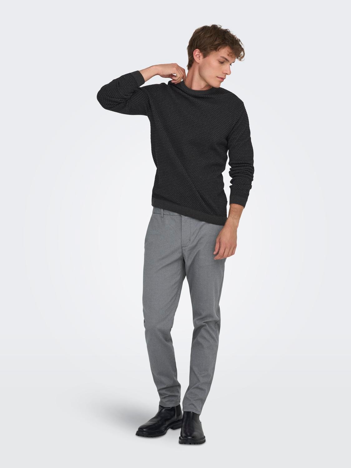 Tapa Crew Knit Sweater