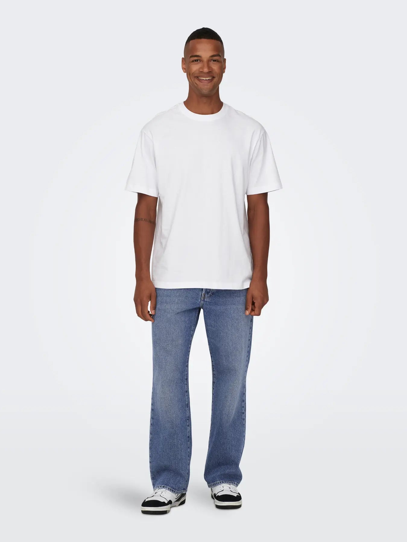 ONS- Fade Loose Denim Jean
